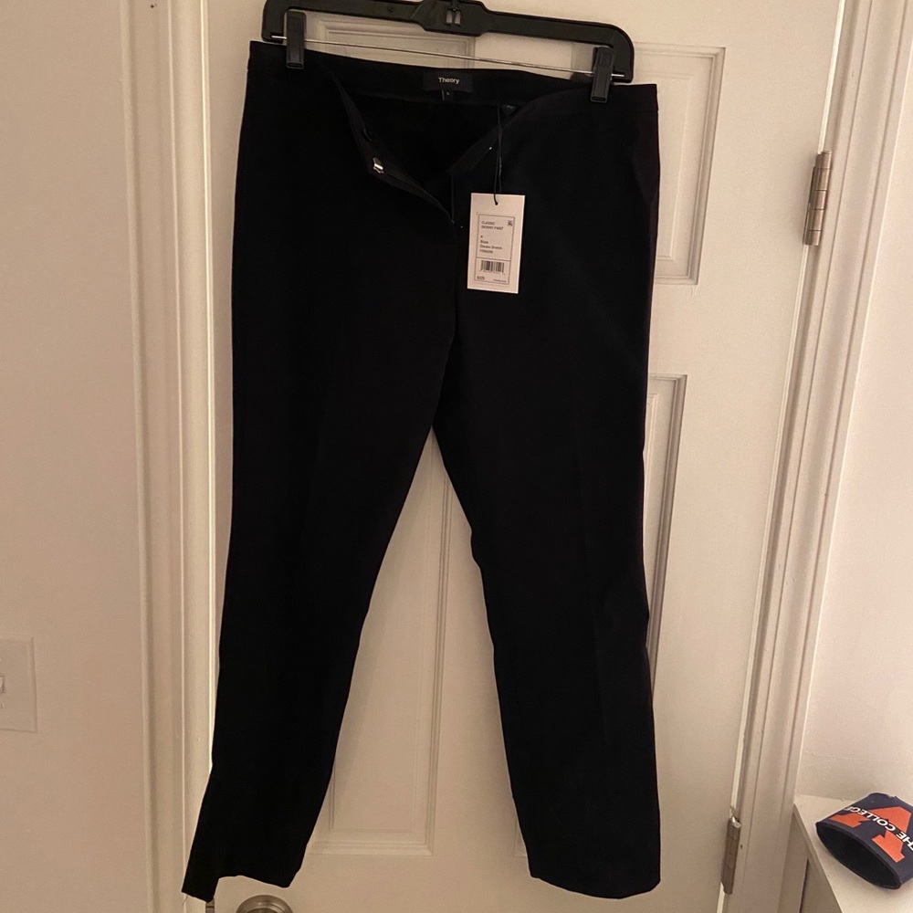 Theory classic skinny pant NWT size 6